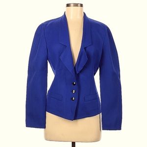 Blue Louis Feraud Blazer size 6